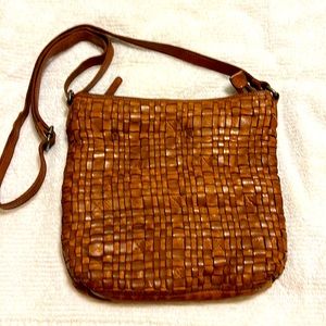 Valencia Holland Brown Leather Crossbody